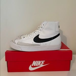 Nike High Blazer Grade School